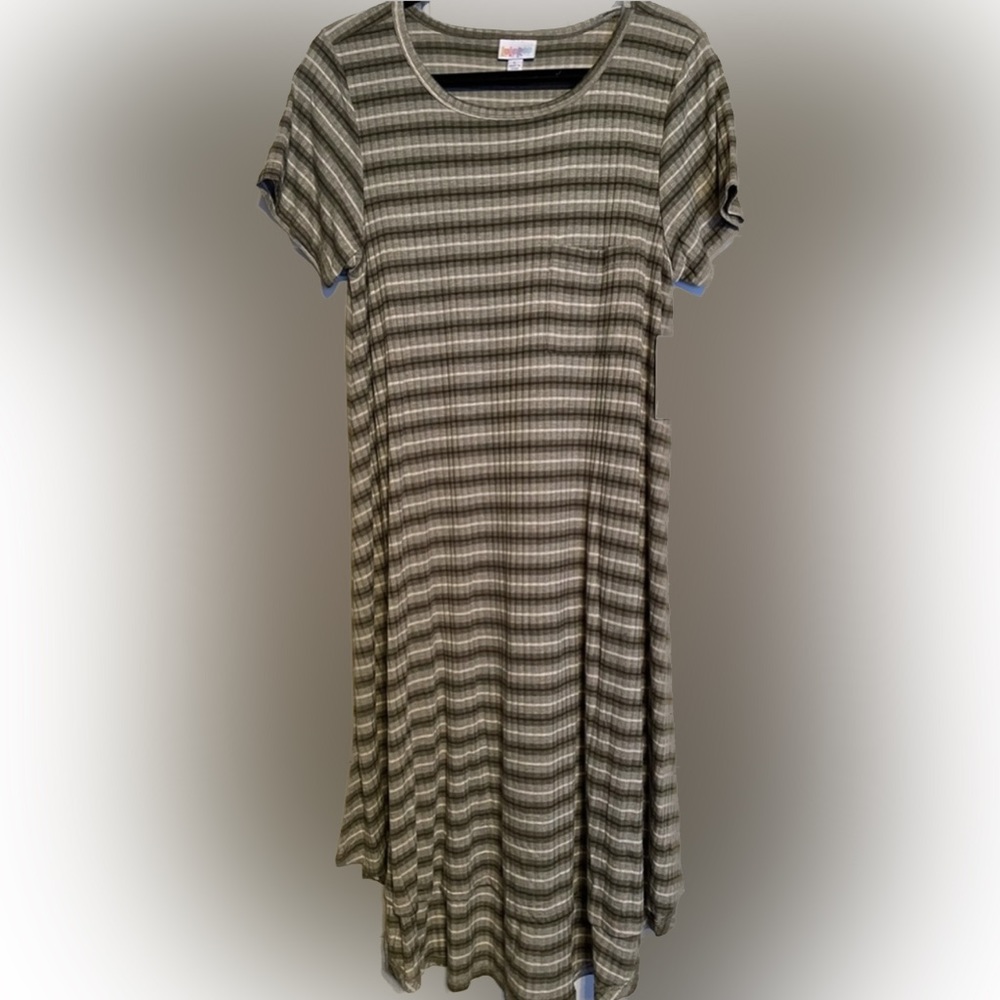 Lularoe Carley